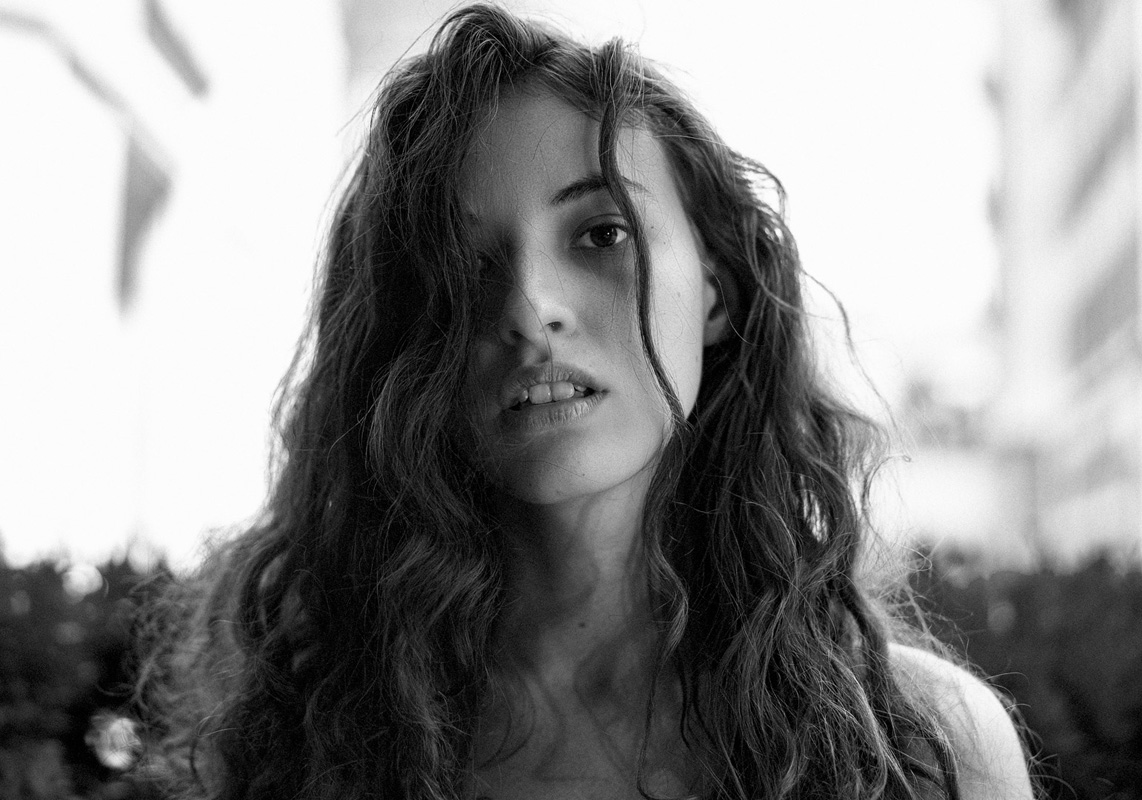 studio beauty fashion portrait